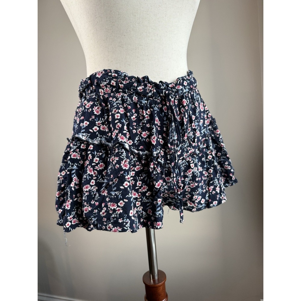Altar'd State Floral Ruffle Shorts Women's M Boho Cottagecore Paperbag Waist